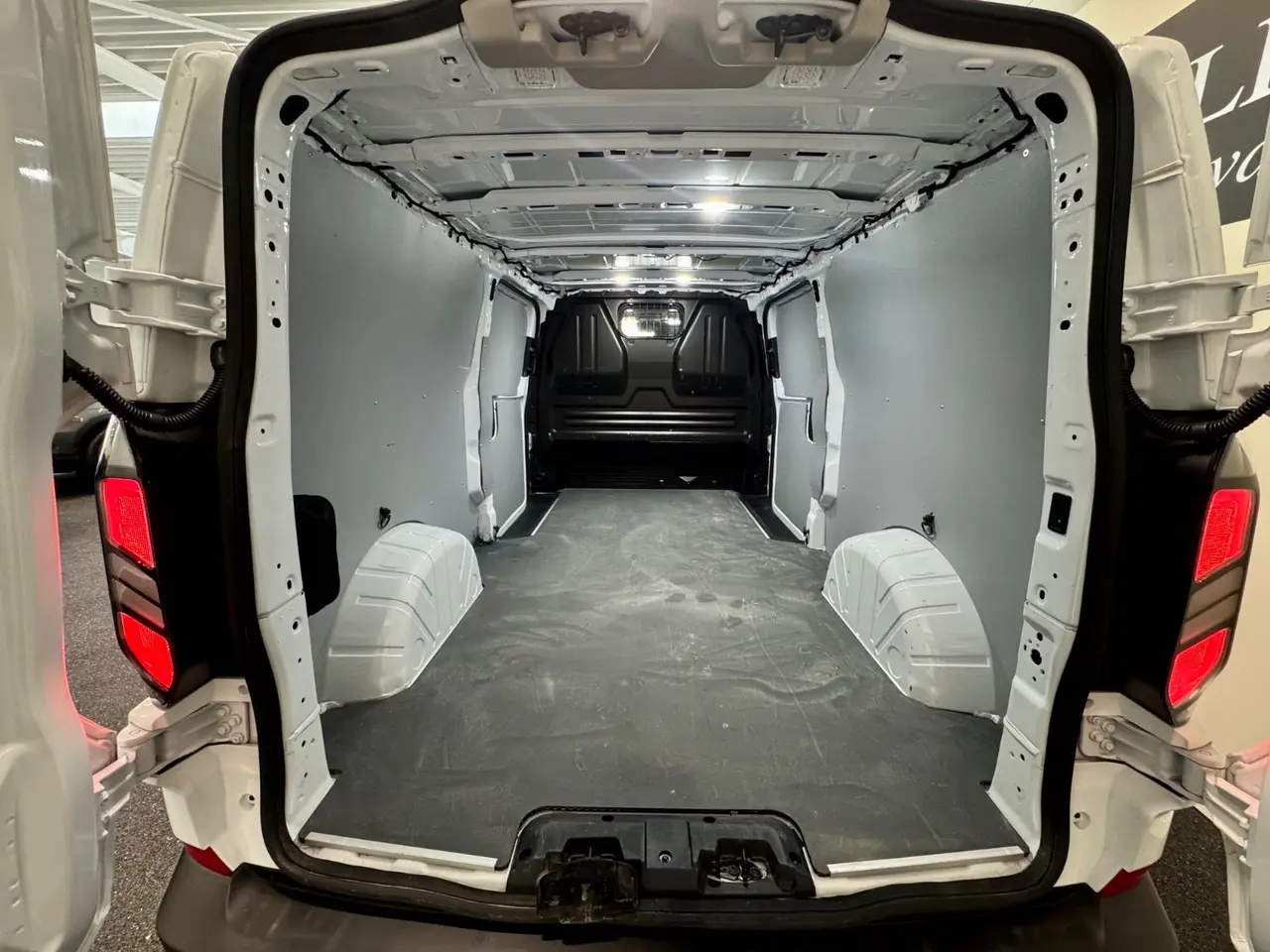 Billede 5 - Ford Transit Custom 320 L2 2,0 EcoBlue Trend