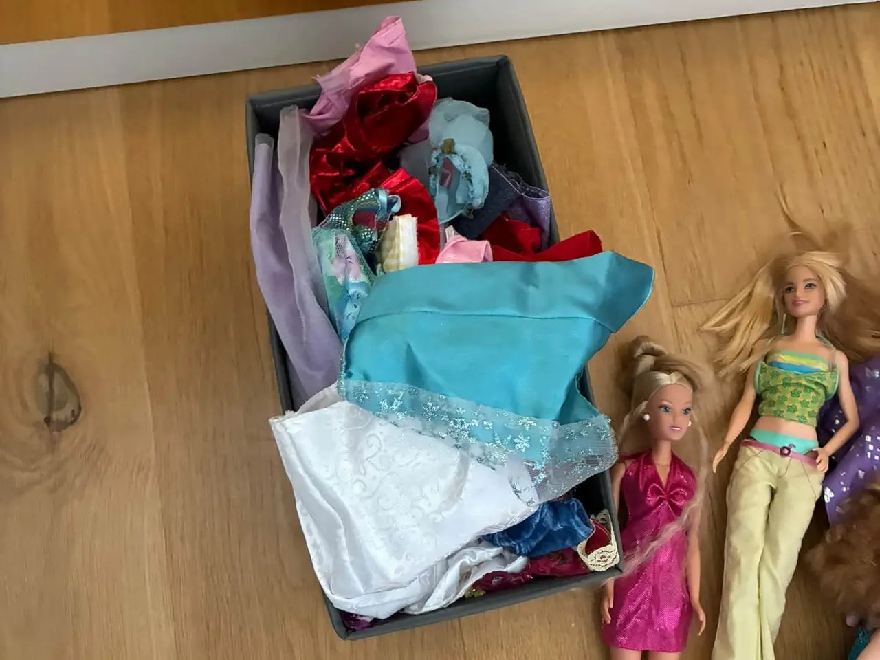 Billede 7 - Barbie hus + tilbehør 
