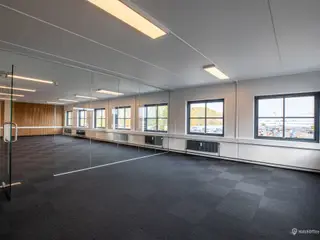 1503-12: Stensmosevej 24F, 1. & 2. sal. - 290 m2