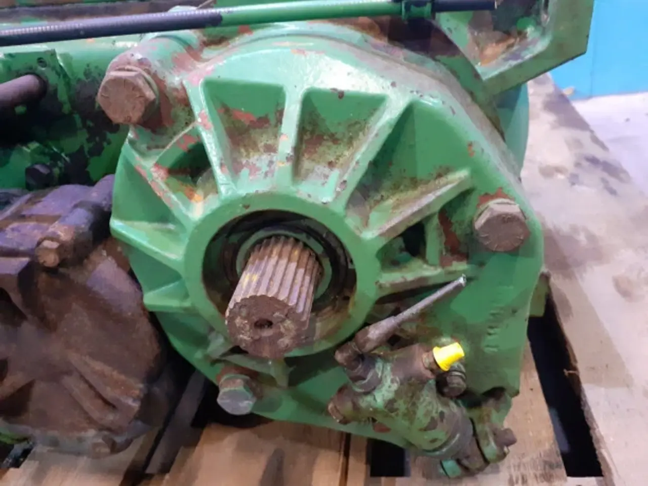 Billede 8 - John Deere 1075 Gearkasse