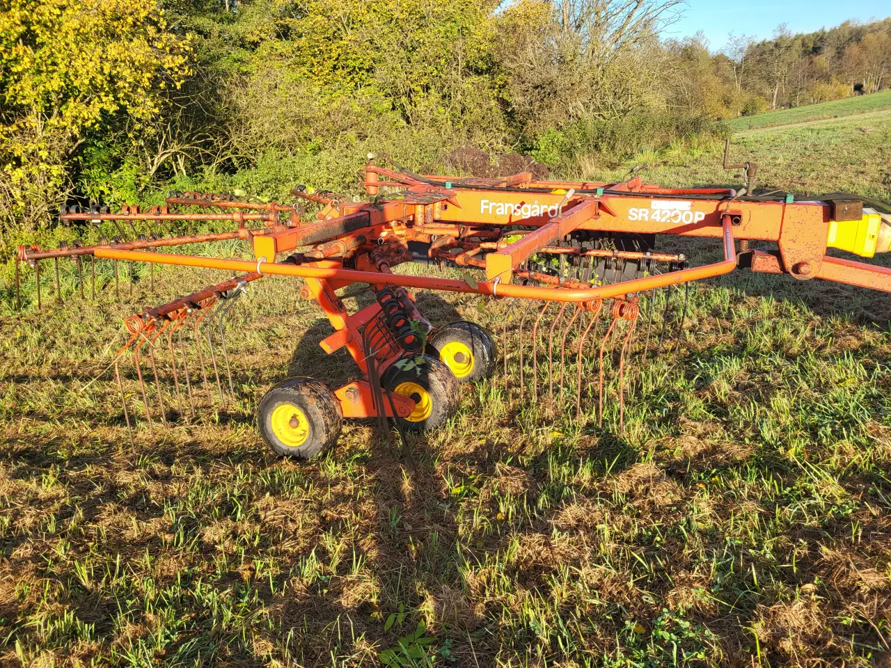 Billede 1 - Stor rive til lille traktor