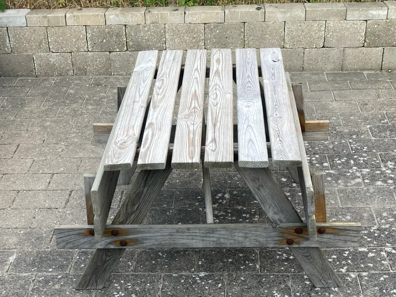 Billede 5 - Bord- og bænksæt til børn