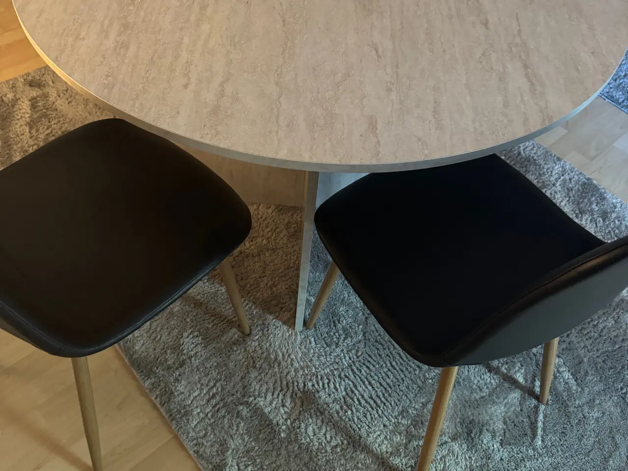 Billede 4 - Spisebord KRONDAL Med 4xstole