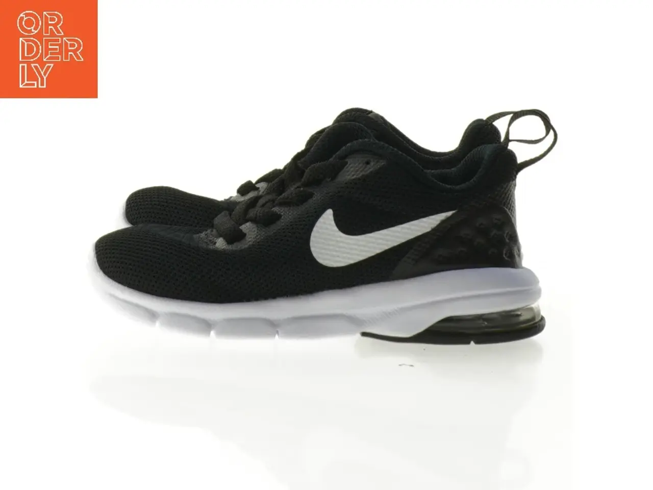 Billede 1 - Sorte løbesko fra Nike (str. 22)