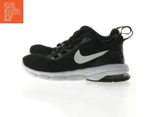 Sorte løbesko fra Nike (str. 22)