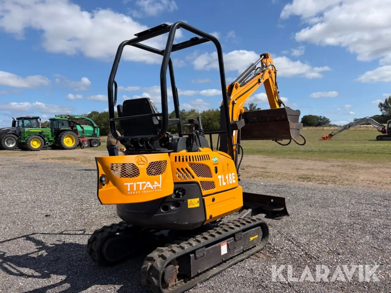 Billede 3 - Gravemaskine Titan TL18E