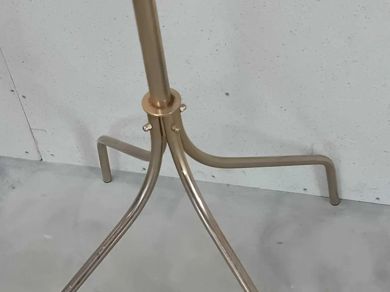 Billede 4 - Stumtjener metal