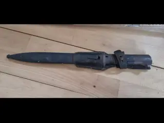Købes gamle bajonetter