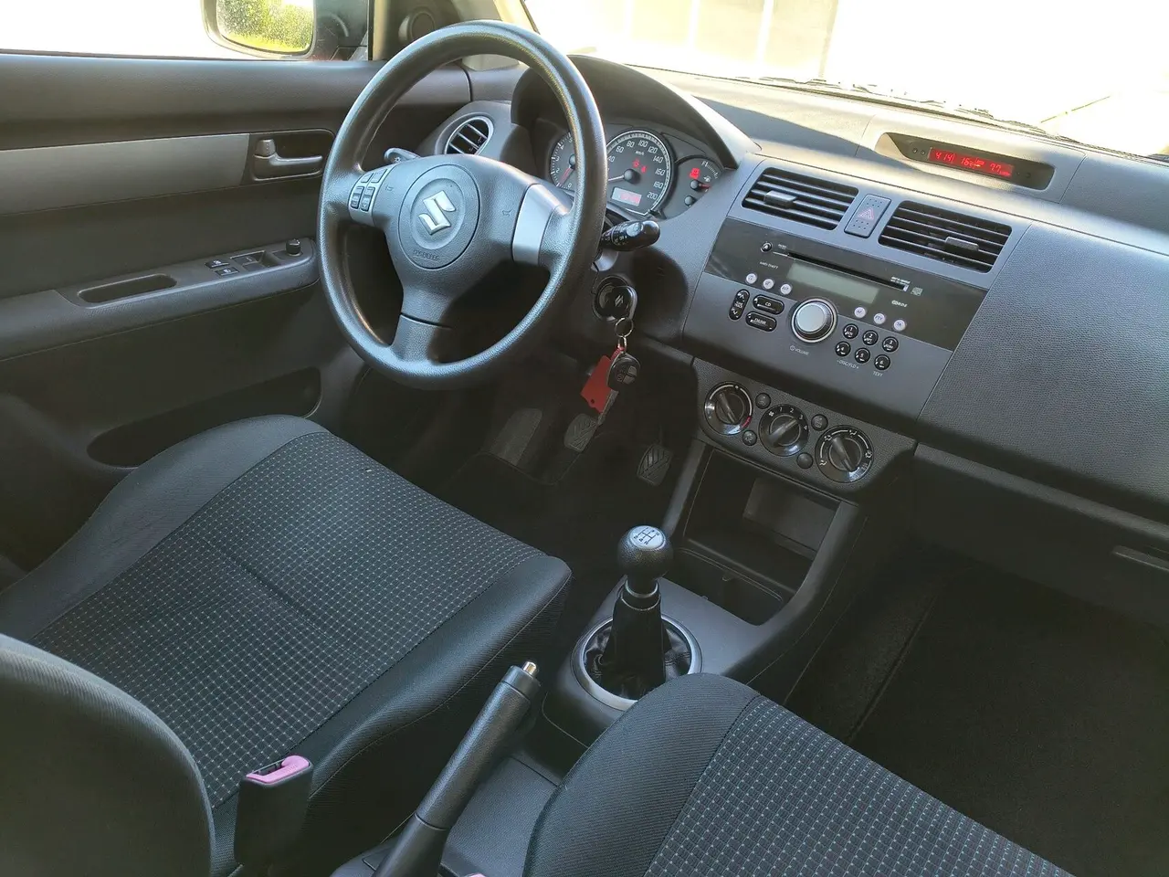 Billede 9 - Suzuki Swift 1,5 GL 102HK 5d