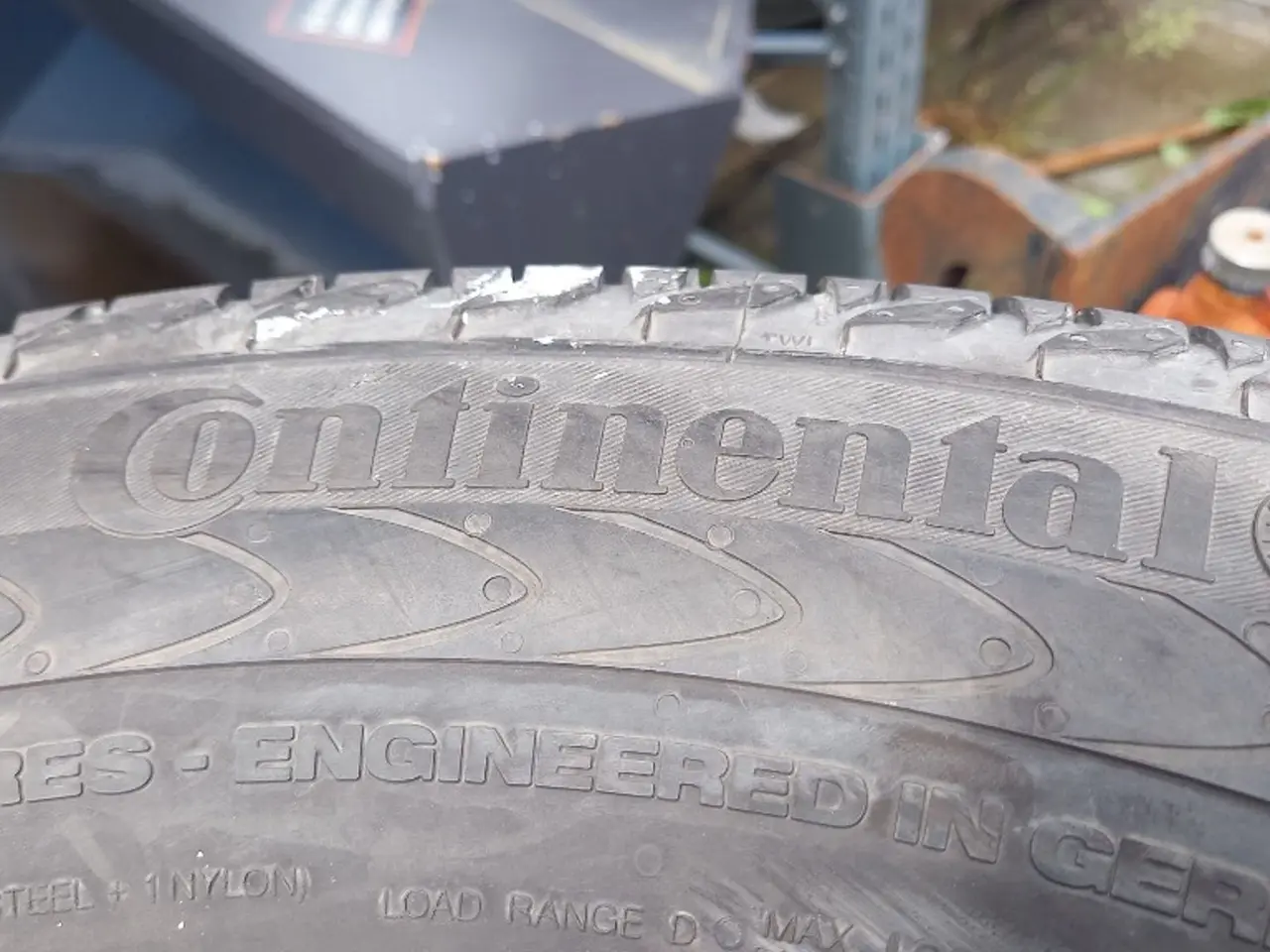 Billede 3 - Continental 235/65R16C dæk
