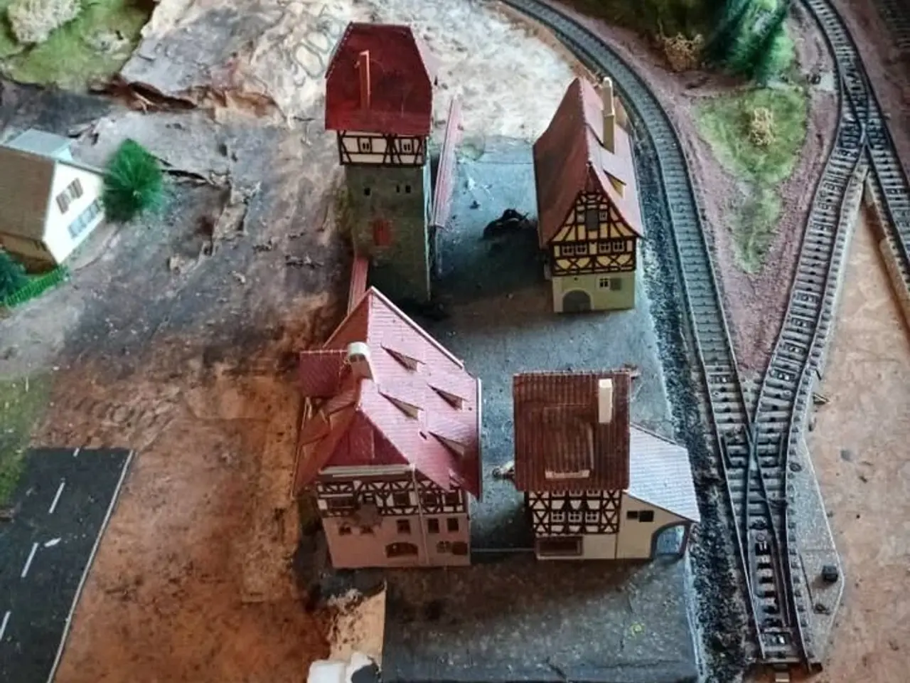 Billede 16 - Marklin Tog m. landskab.