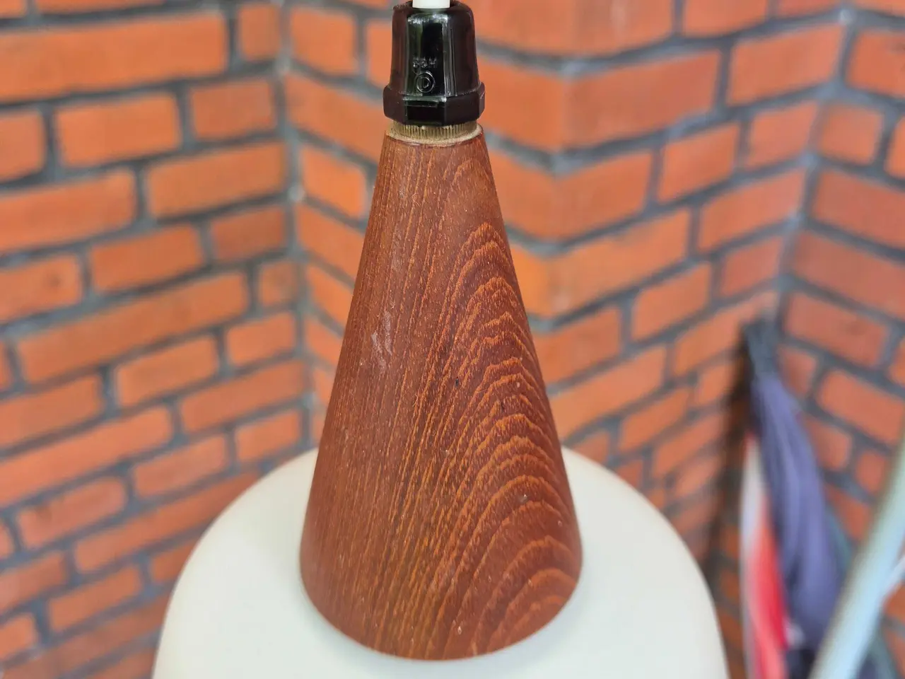 Billede 14 - Høje retrolamper i opalglas og teak