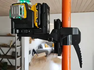 Vertikal og horisontal stativ til laser