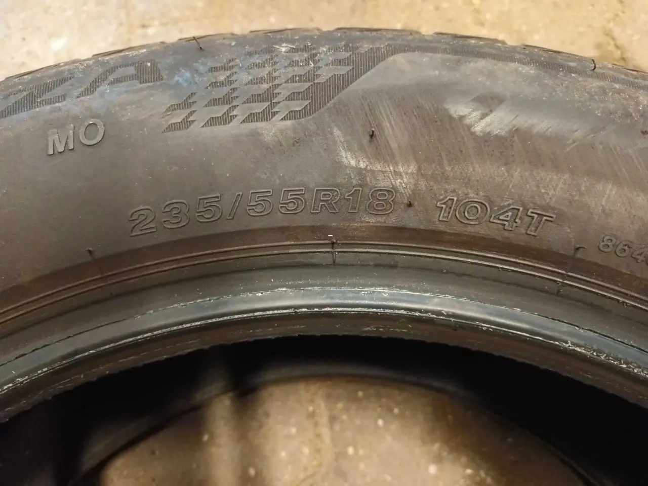 Billede 3 - 235/55R18 104T
