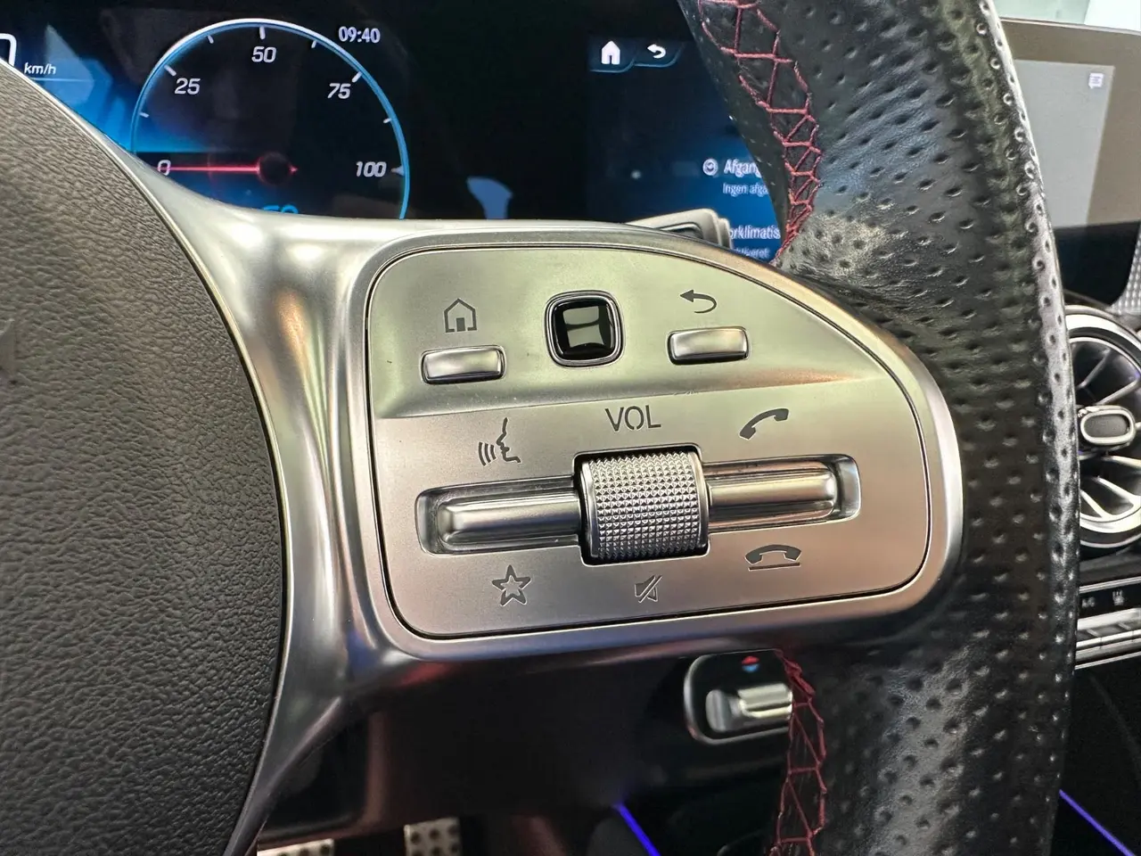 Billede 18 - Mercedes EQB300  AMG Line 4Matic