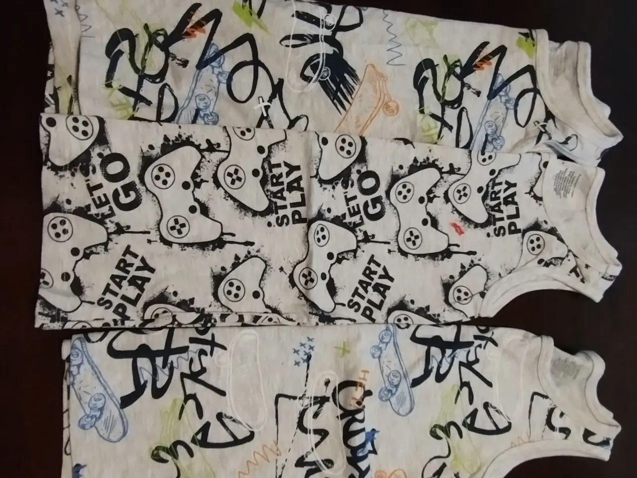 Billede 5 - str.134 /15stk tshirts og toppe