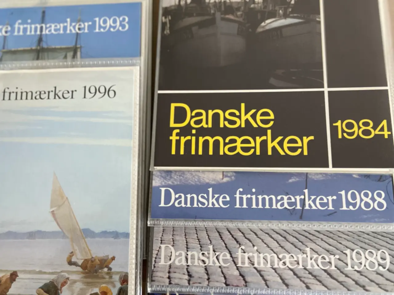 Billede 1 - Årsmapper 1980-1997