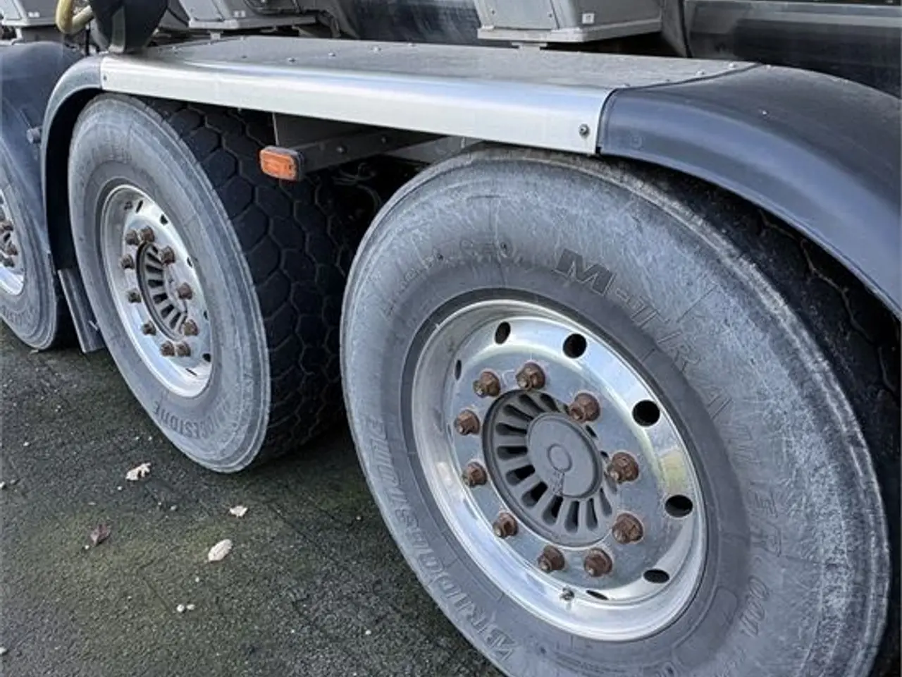 Billede 5 - VM Tarm 4 akslet tanksættevogn - Kapacity / Kapacitet 48 Ton - Baghjulsstyring / rear-wheel steering