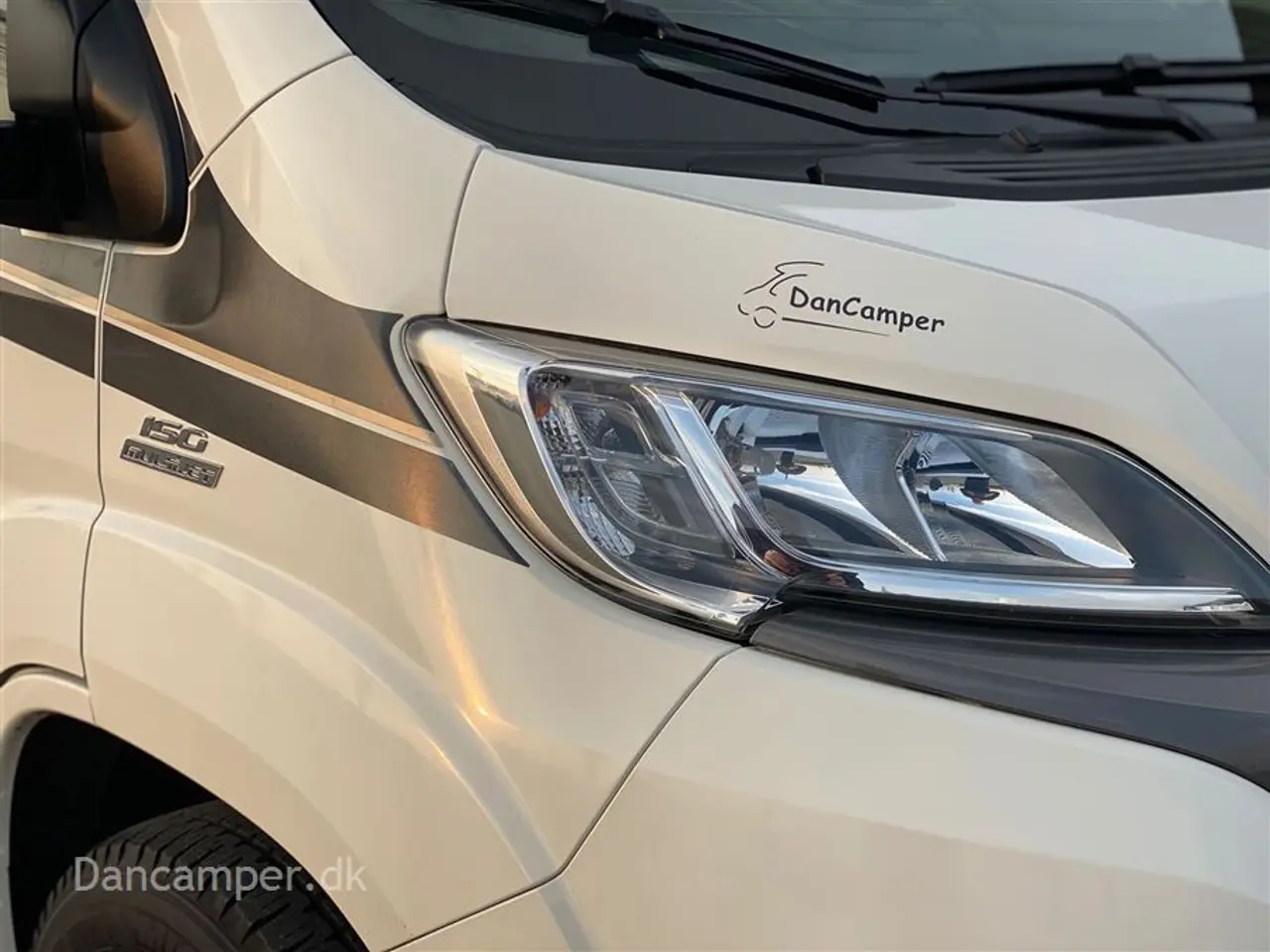 Billede 6 - 2016 - Carthago c-tourer T143 LE Luksus camper - med enkeltsenge og automatgear.