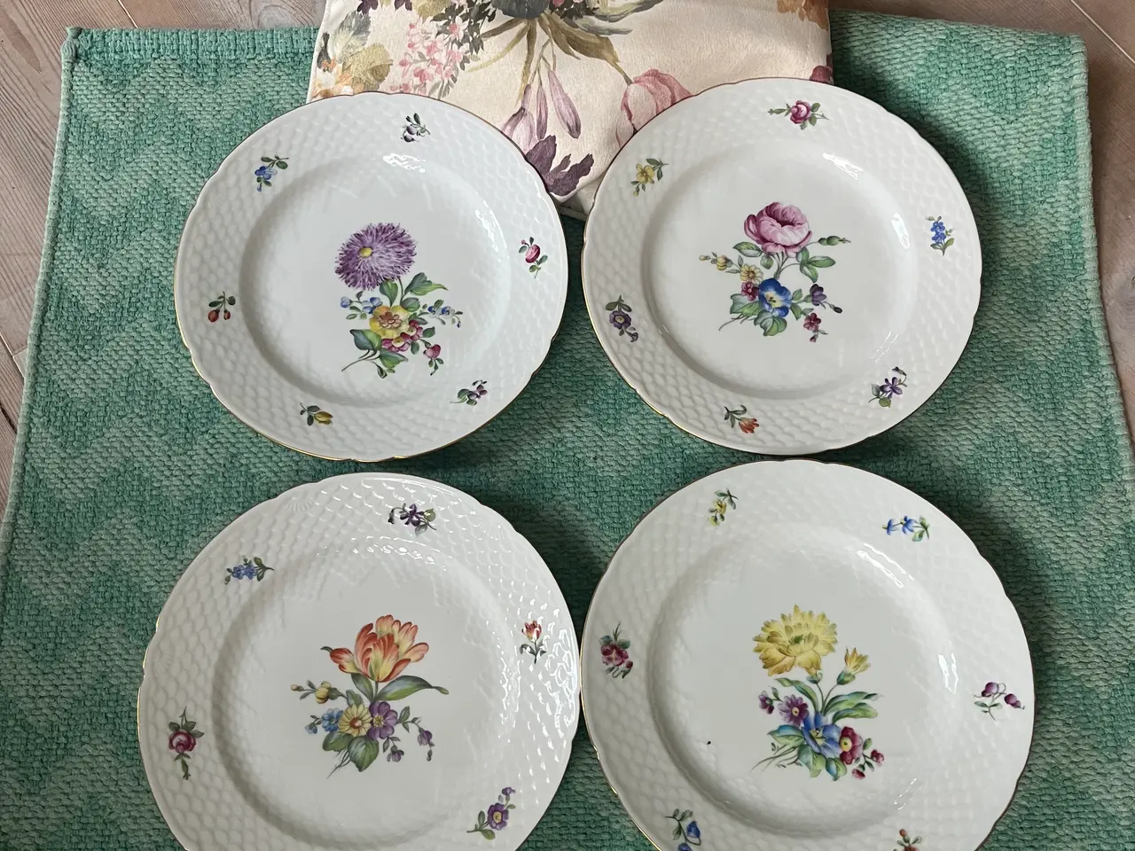 Billede 7 - Meget fine vintage Saksisk Blomst tallerkner