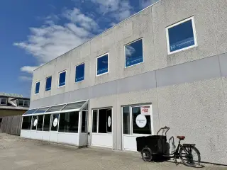 Lav leje pr. md. det første halve år - 153 m² kontorlokaler i attraktivt erhvervsområde i Odense S