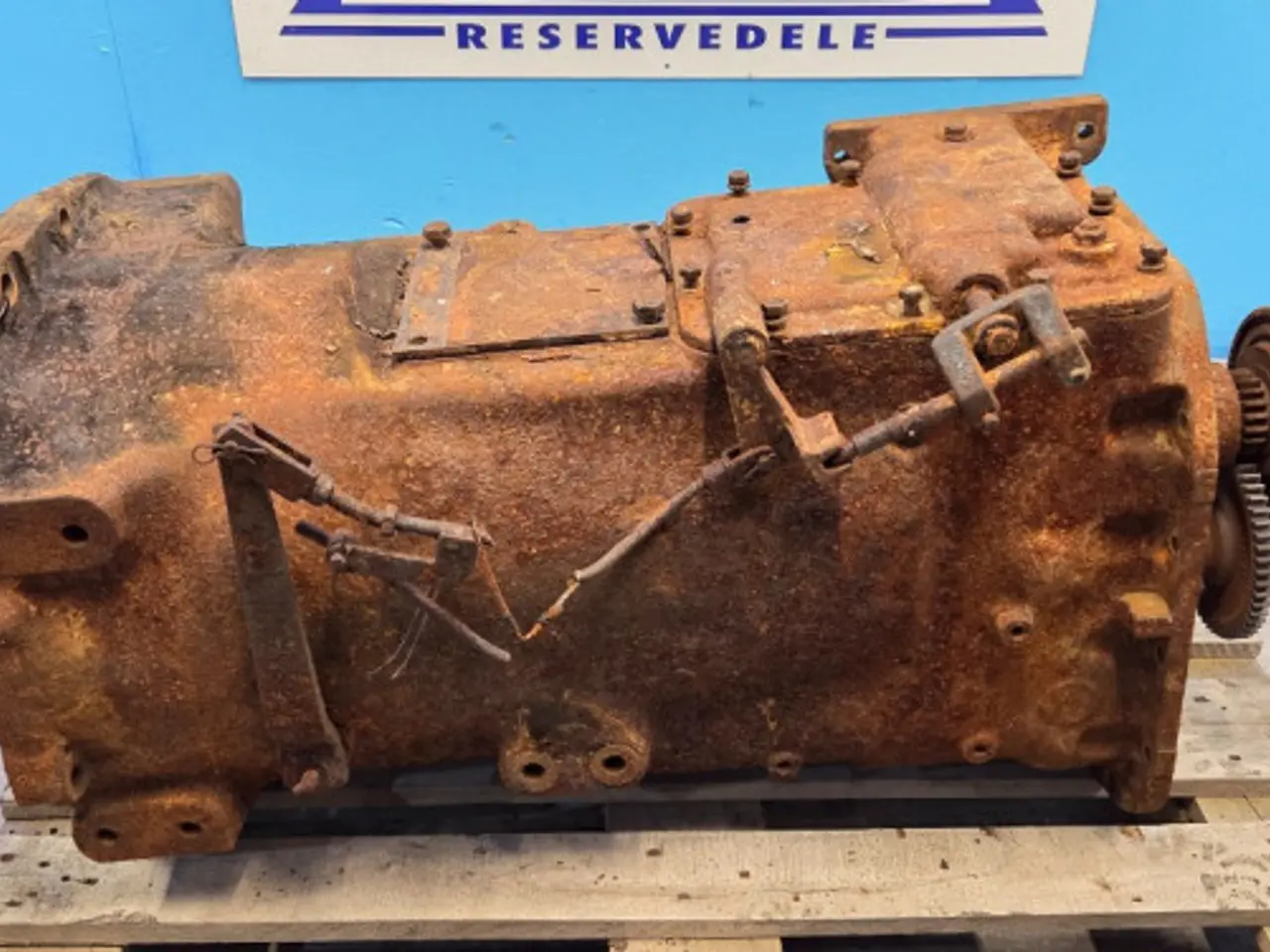 Billede 2 - Ford 7810 Gearkasse E6NN7003DA