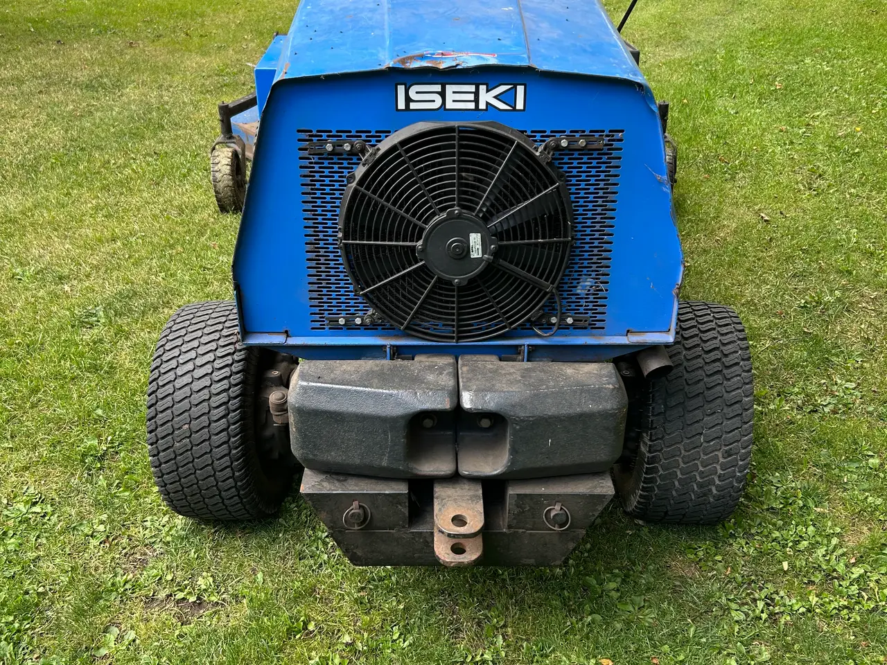 Billede 3 - Iseki SF330 diesel plæneklipper med 2 m klippebord