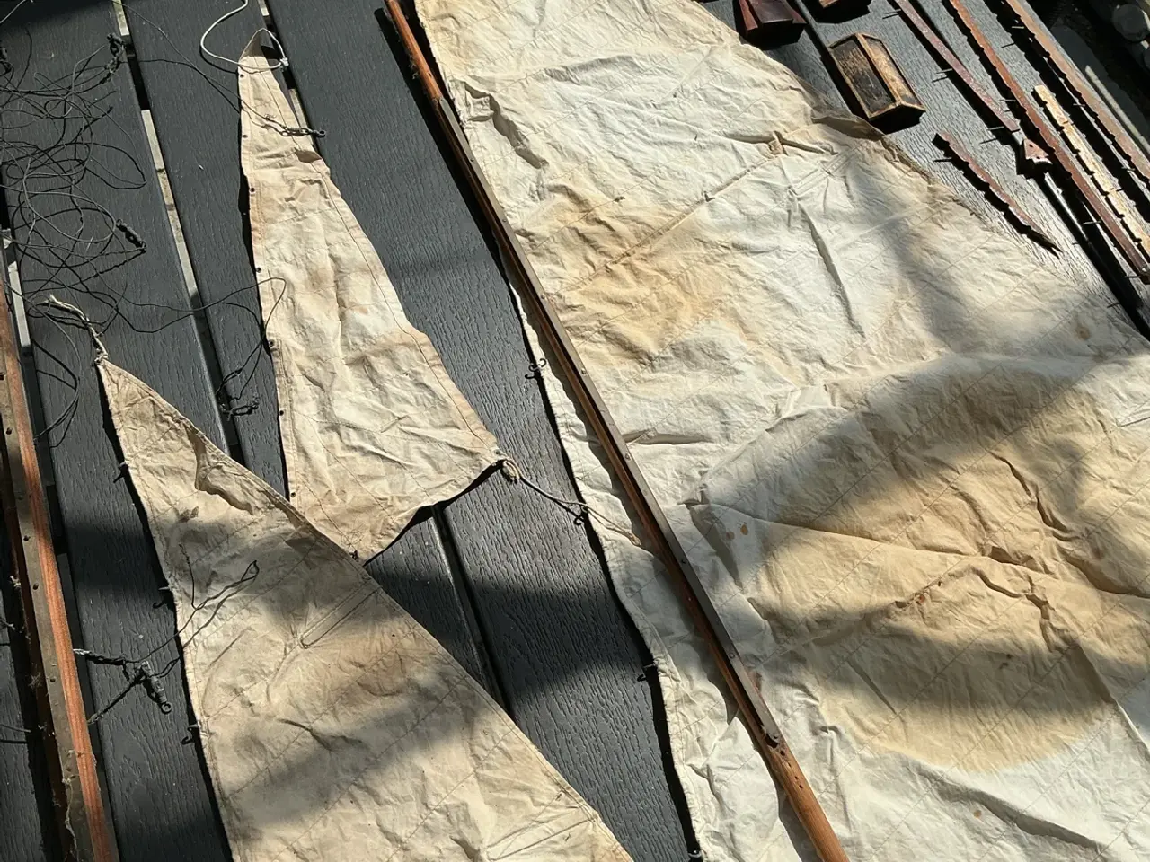 Billede 12 - Stor træ modelbåd skrog med blykøl