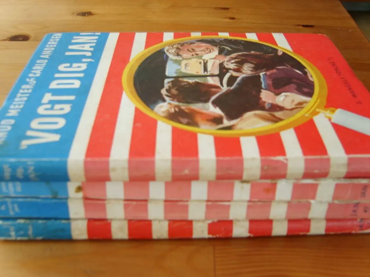Billede 2 - Gamle JAN bøger fra 1952 og 1956.