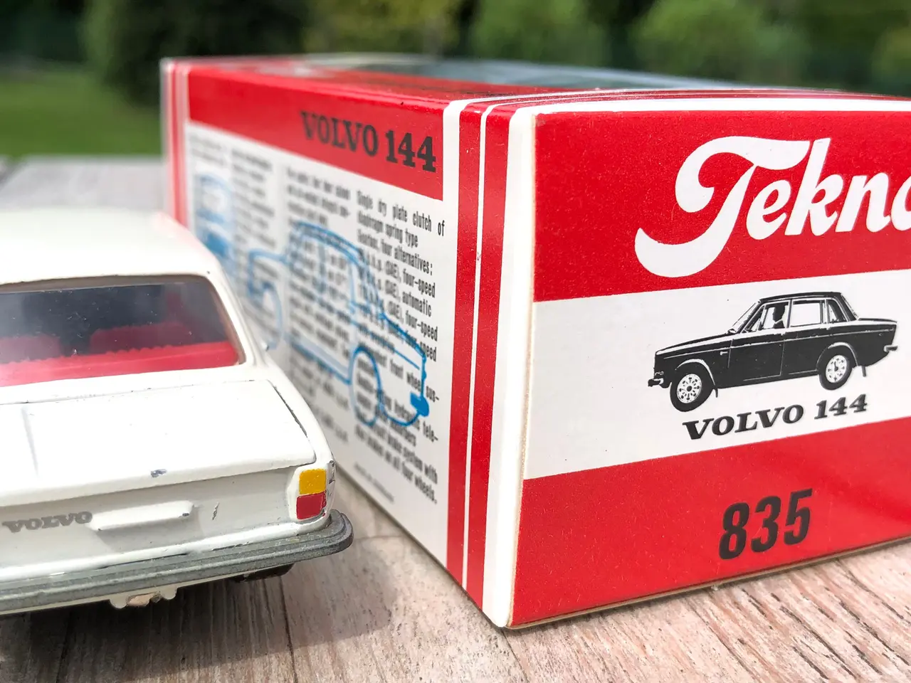 Billede 4 - TEKNO...VOLVO 144 med ORIGINALÆSKE
