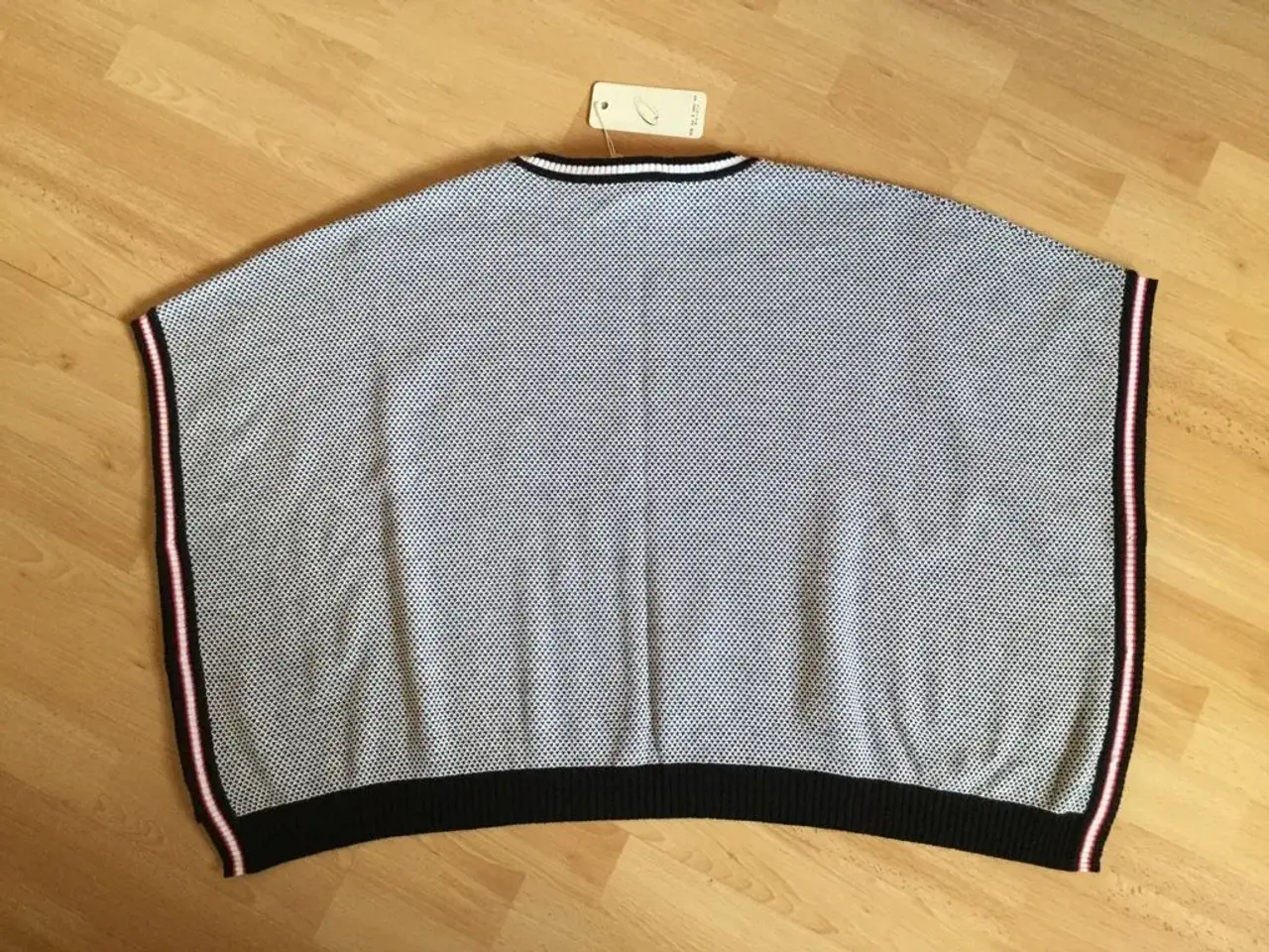 Billede 5 - Ny QUIMO Nordic Vest / Trøje str. 36