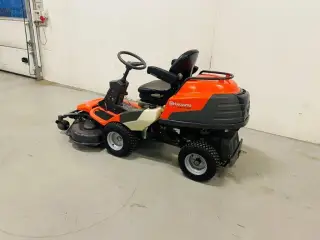 Husqvarna R418Ts AWD