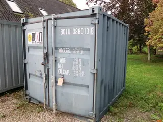CONTAINER 8 fods