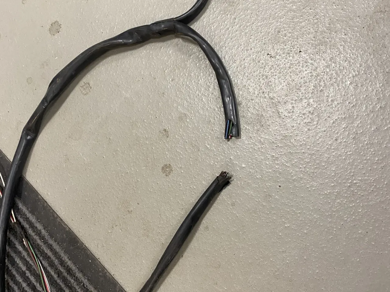 Billede 4 - Opel Kadett c ledningsnet