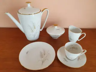 Aksbo kaffestel til 12 personer