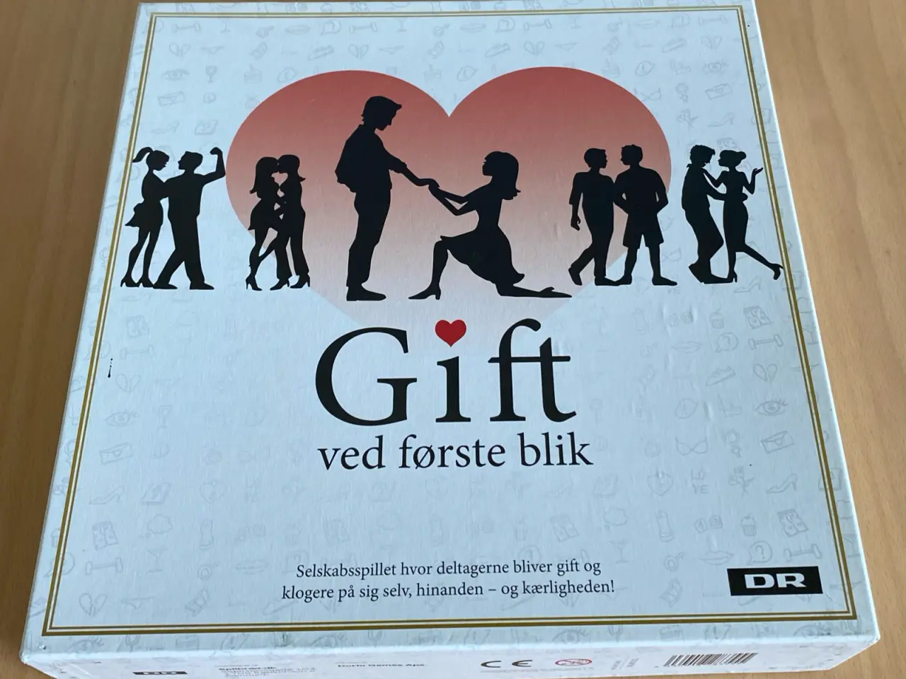 Billede 1 - Brætspil “gift ved første blik”