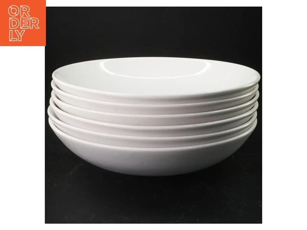 Billede 1 - Hvide porcelænstallerkner, dybe, 6 stk fra IKEA (str. 24 cm diameter. 5 cm høj)