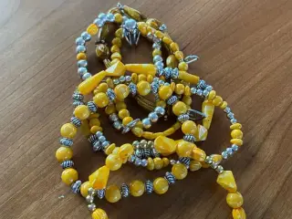 Smarte gule armbånd