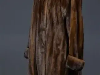 Minkfrakke