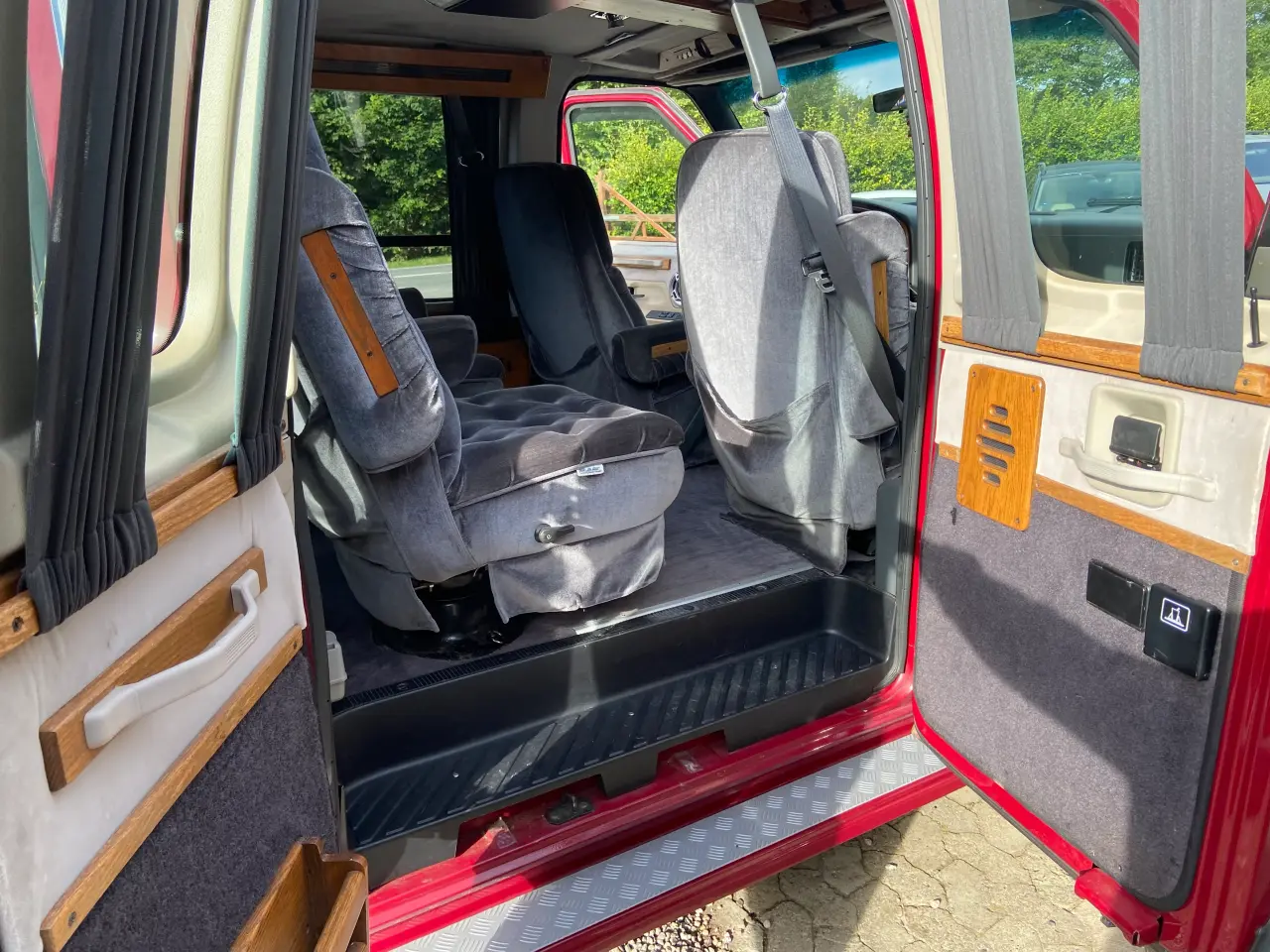 Billede 10 - Ford Econoline personbil til Alm, kørekort