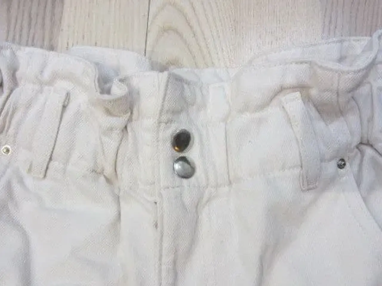 Billede 2 - Str. 38, højtaljede shorts