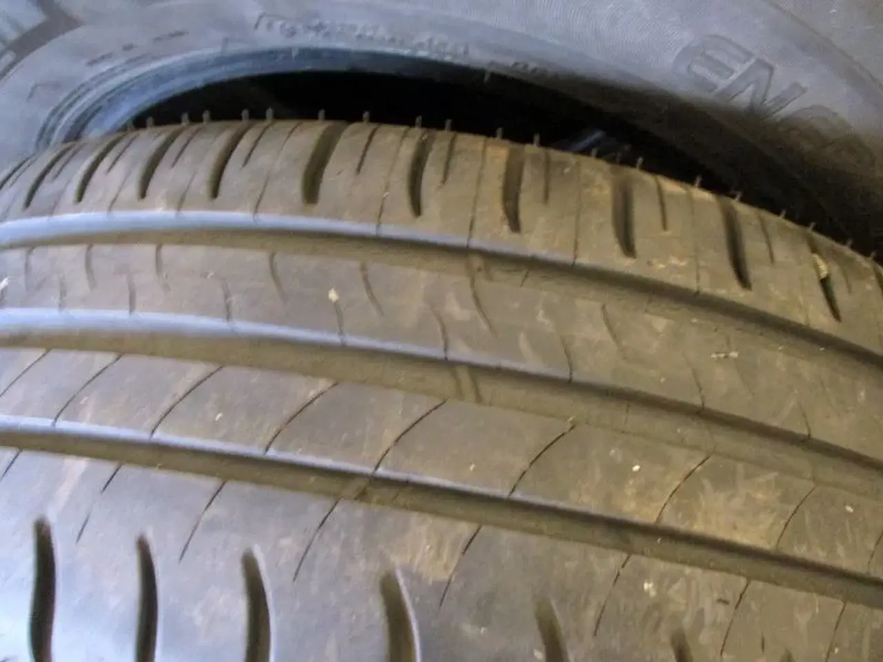 Billede 3 - 4 stk. 195/65/15" Michelin sommerdæk