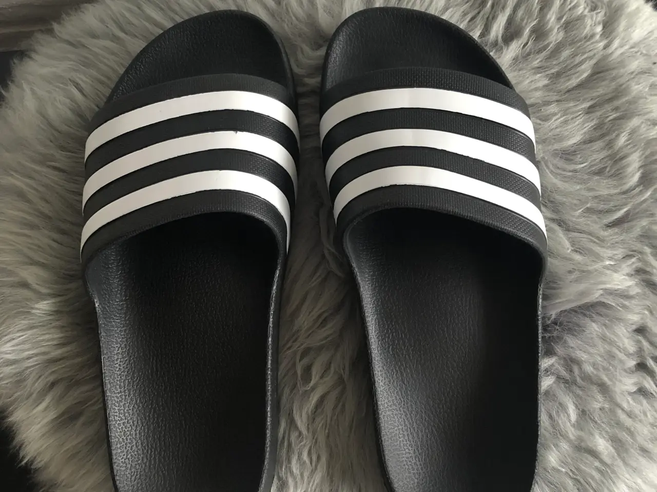 Billede 2 - Adidas badesandaler - Str. 40,5