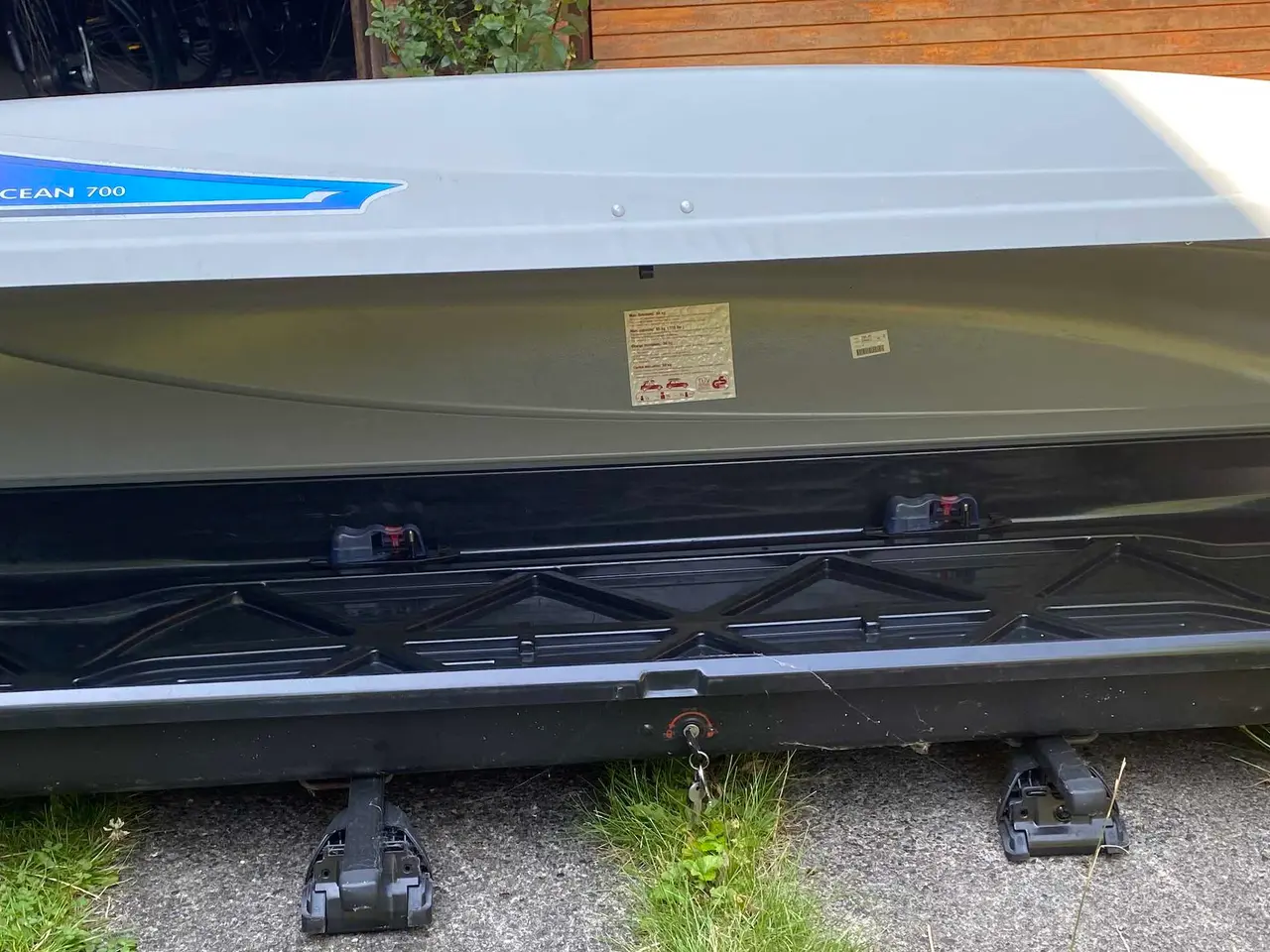 Billede 3 - Thule ski-boks pacifik 700 inkl. tagbøjler og greb