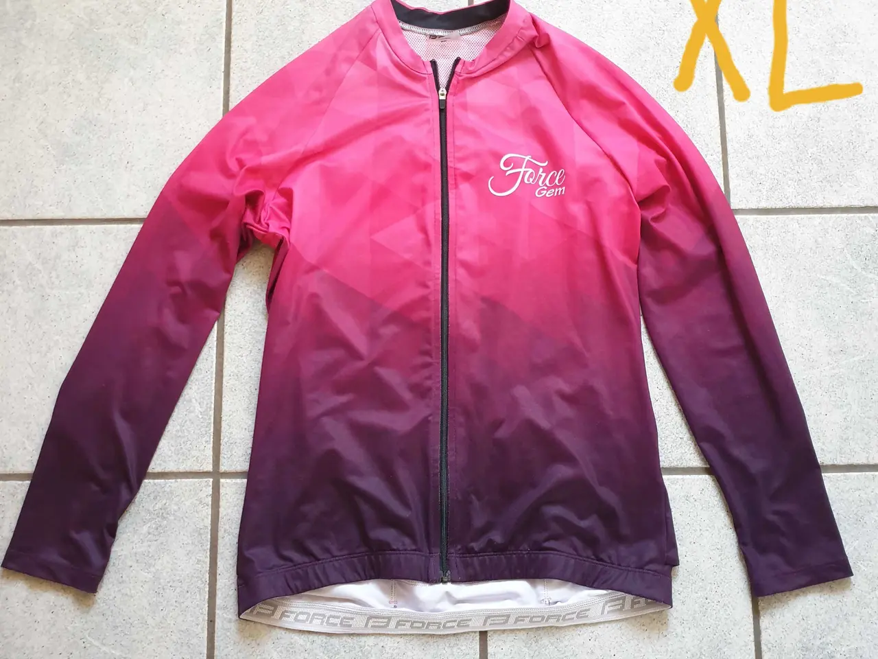 Billede 4 - Cykeltøj str M/L- XL 
