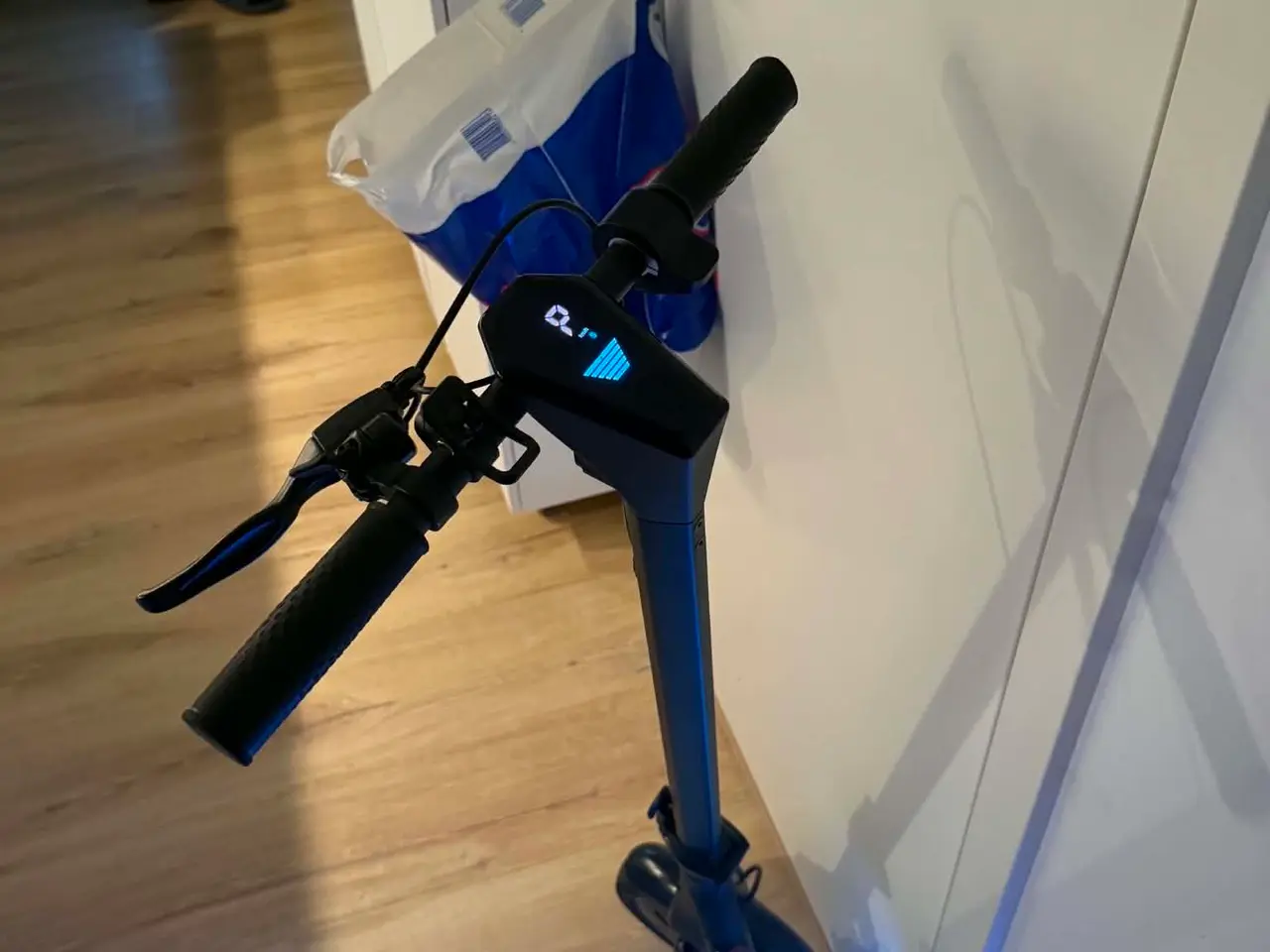 Billede 3 - V10 pro med diskolys