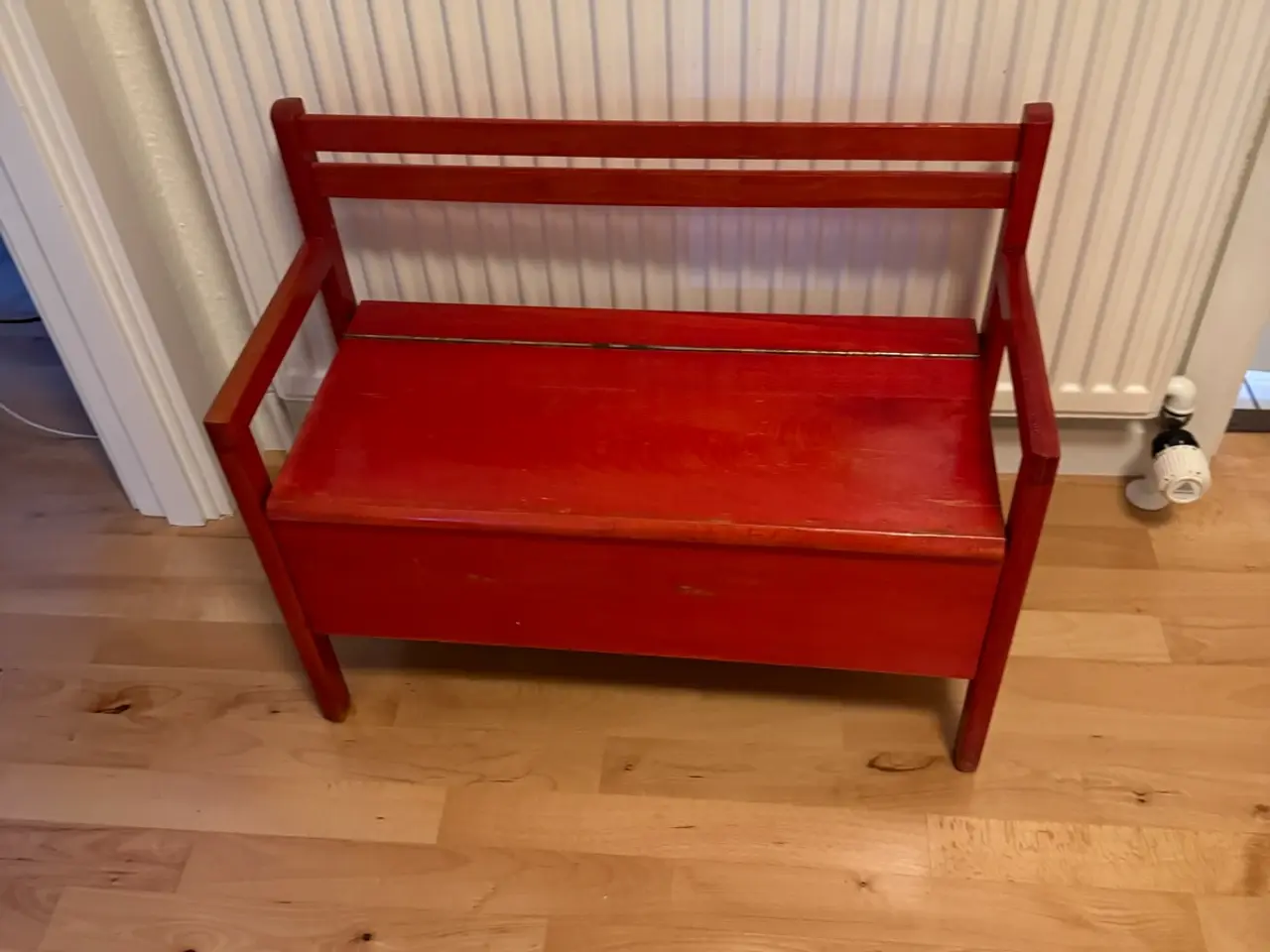 Billede 2 - Hyllinge børnebænk.