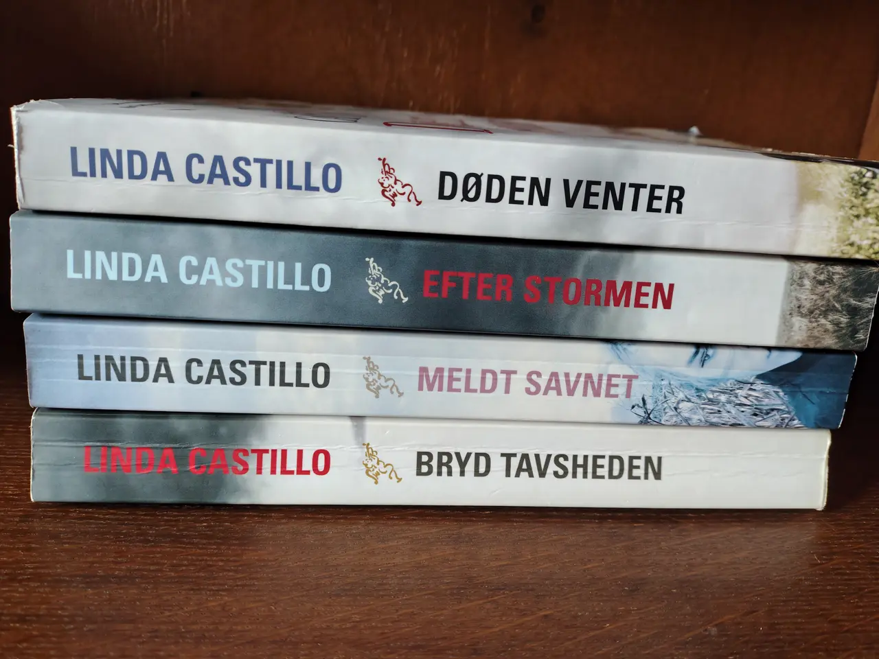 Billede 1 - Linda Castillo bøger