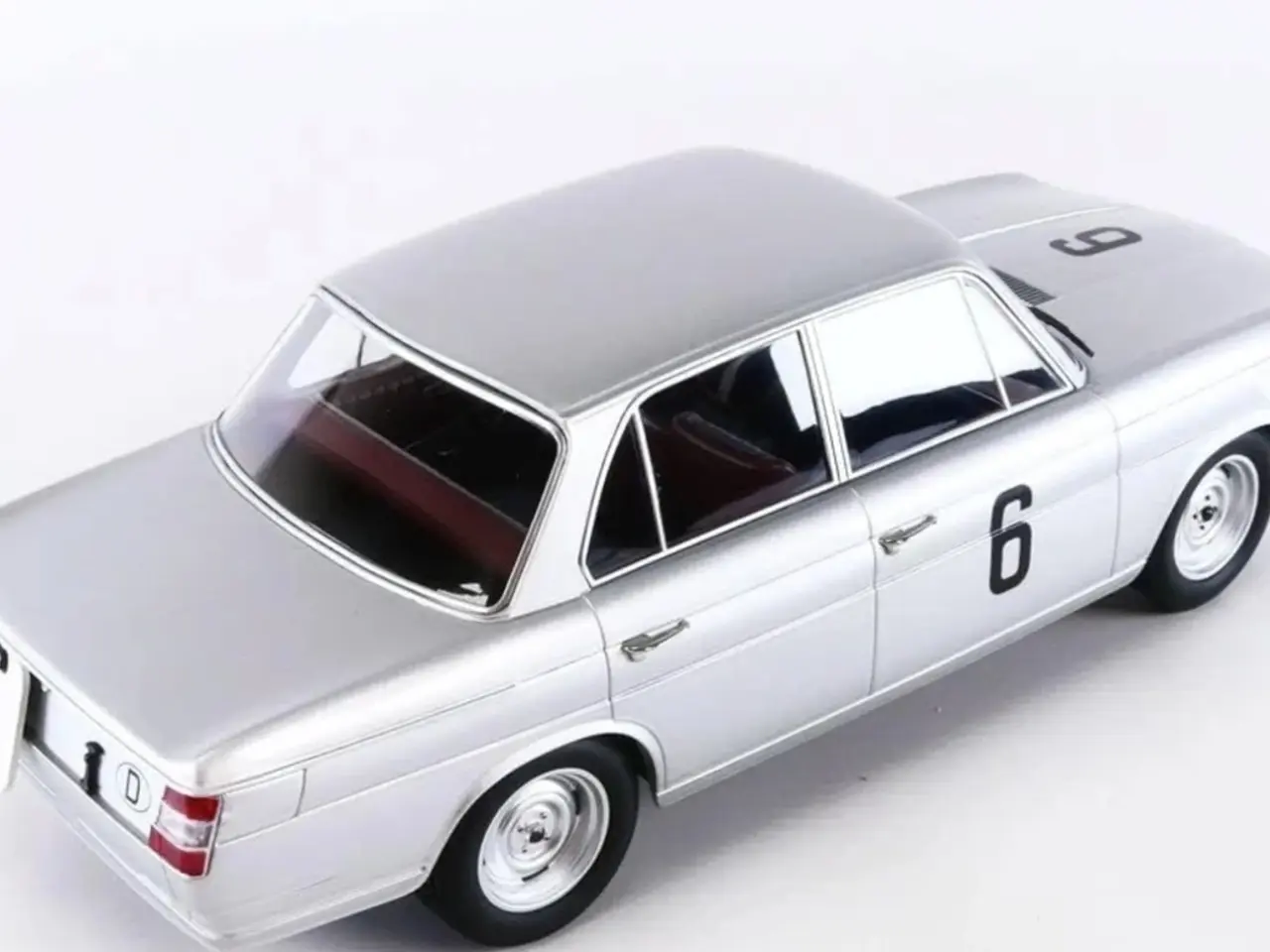 Billede 4 - 1/18 BMW 1800 TISA
