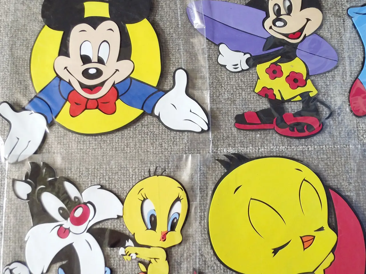 Billede 2 - Mickey Mouse m.fl. - 6 stk. samlet 100,00 kr